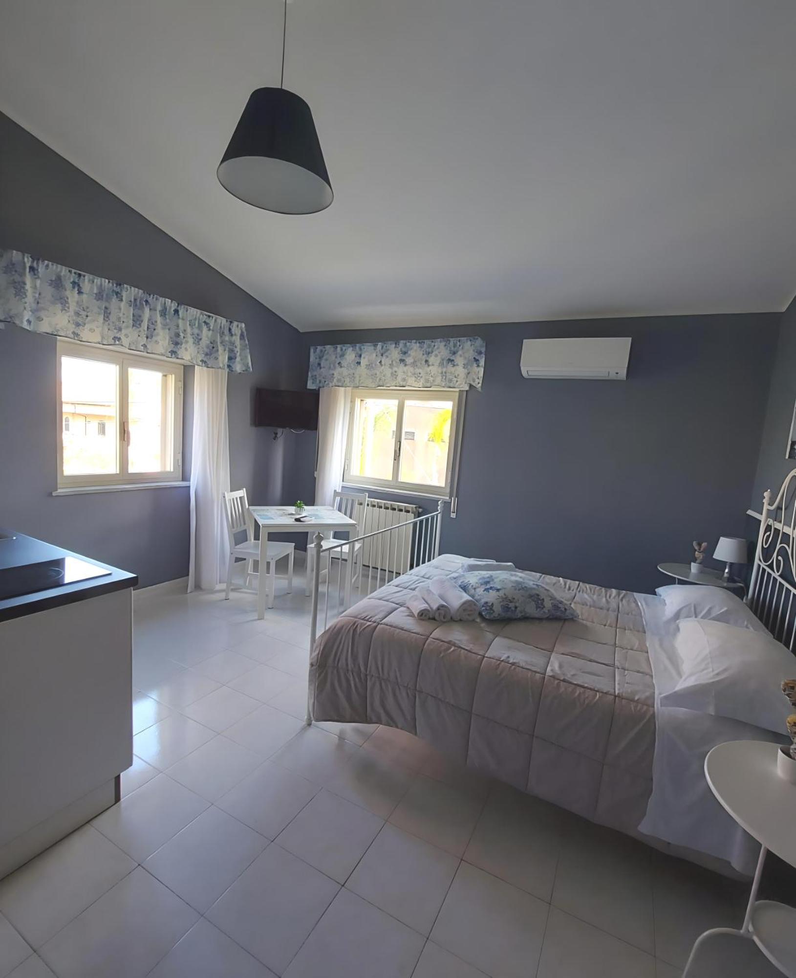 Villa Nadira Giardini Naxos Exteriör bild