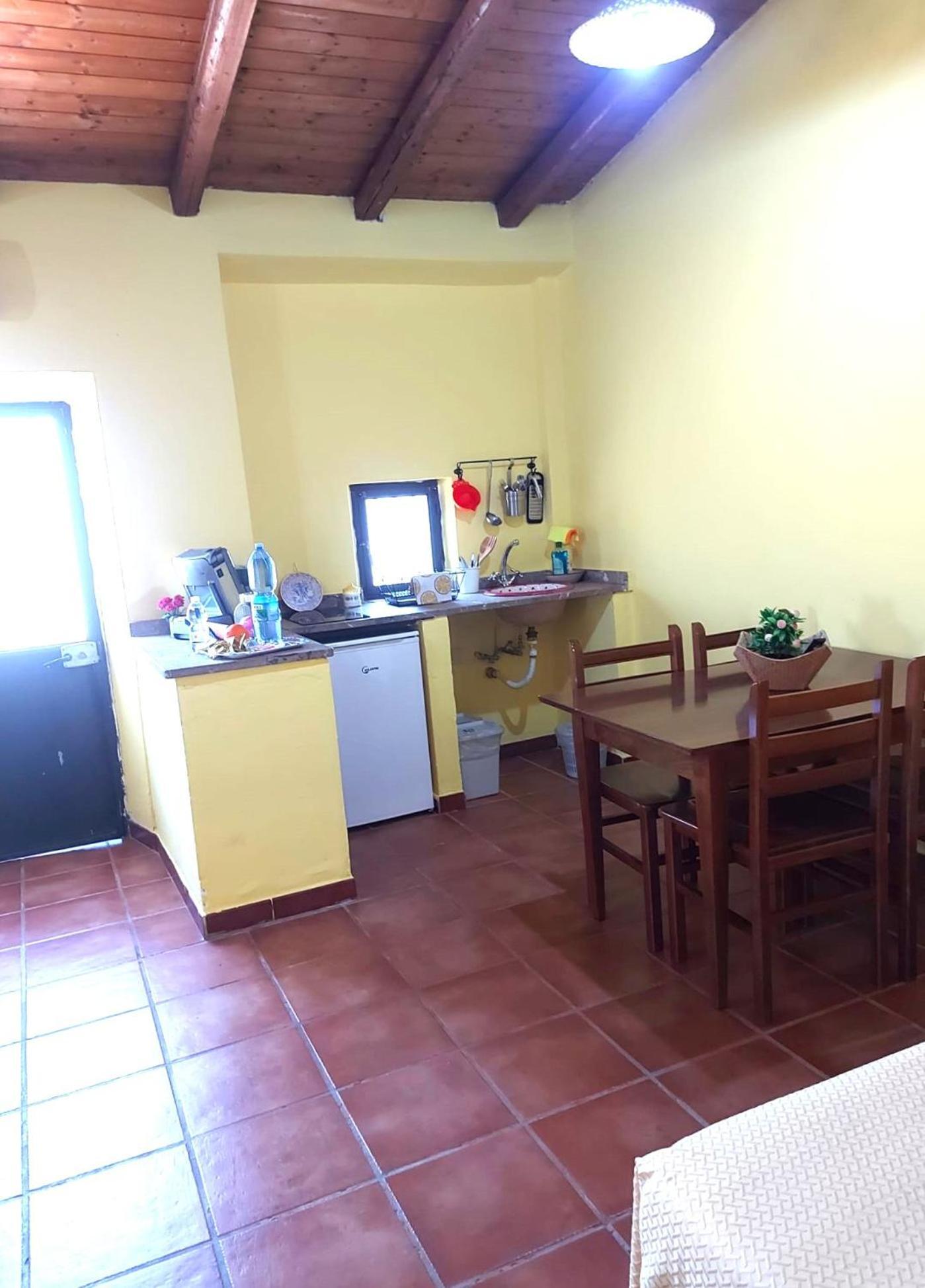 Villa Nadira Giardini Naxos Exteriör bild