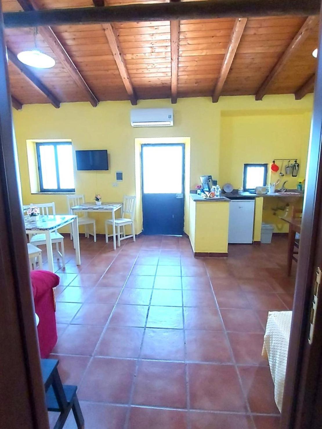Villa Nadira Giardini Naxos Exteriör bild