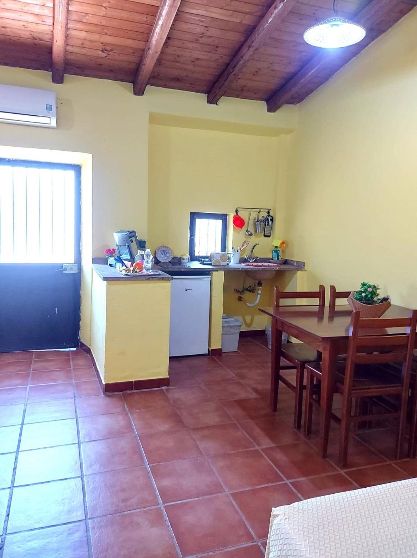 Villa Nadira Giardini Naxos Exteriör bild
